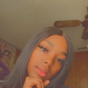 Meet your Posher, Tatyana